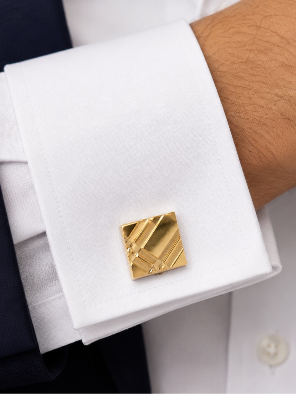 Gold diagonal striped cufflinks